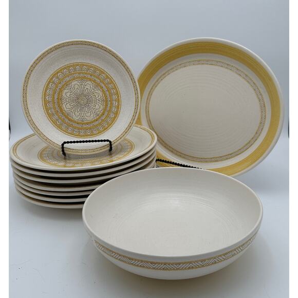 Vintage Salad Plates by Franciscan in Hacienda Gold Pattern Set of 2 - Picture 7 of 8